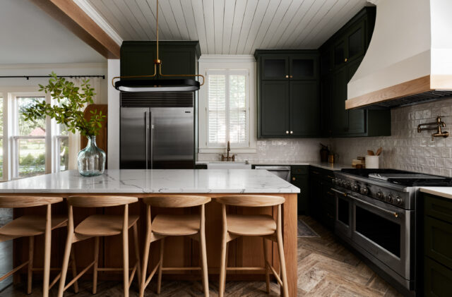 Swiss ave - custom home in Dallas tx - Nixon custom homes - kitchen
